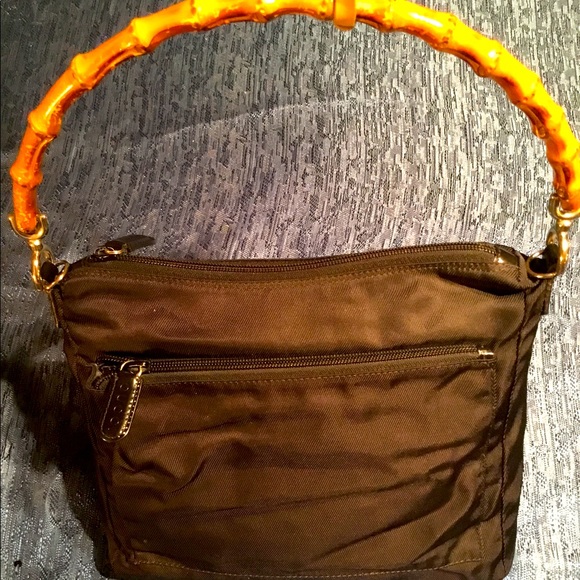 Gucci Handbags - AWESOME AUTHENTIC GUCCI BAG IN GOOD PRE-LOVED CONDITION🔥🔥🤗